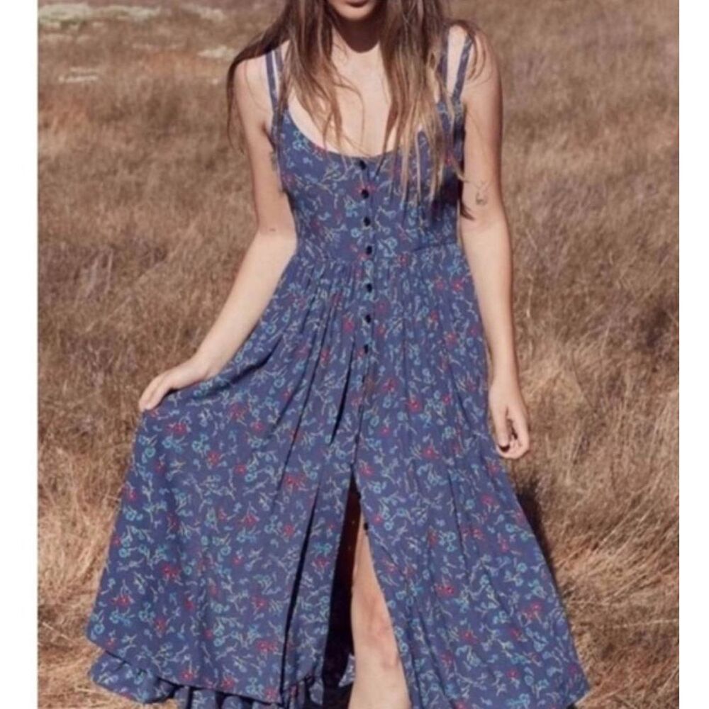 Christy Dawn Blue Floral Midi Dress